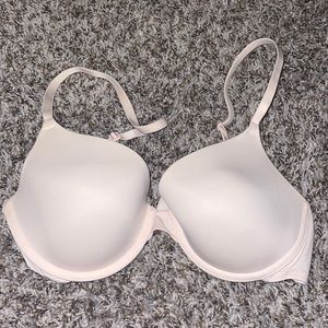 Victoria’s Secret PINK Light Pink T-shirt Bra